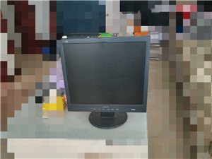 飞利浦显示器50块钱处理了.完好无损.需要的联系我